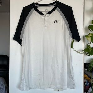 Nike SB tee